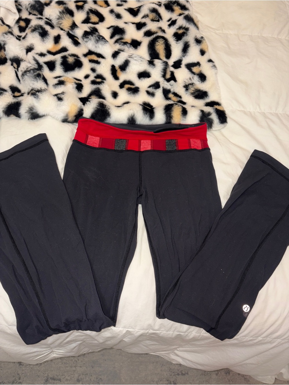 low rise reversible lululemon bootcut yoga pants